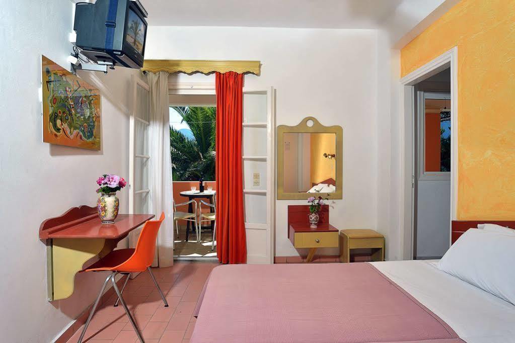 Vlachos Apartments Сідарі Екстер'єр фото